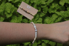 Load image into Gallery viewer, Paper Bead Bracelet